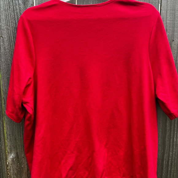 Quacker Factory 2X scallop neck flower embroidered Top - Picture 5 of 10